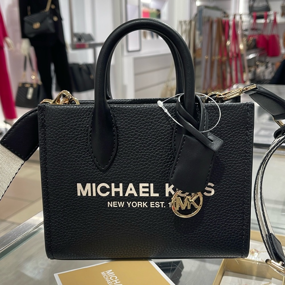 MICHAEL KORS
Mirella Extra-Small XS Shopper XBody Crossbody Bag
NWT
